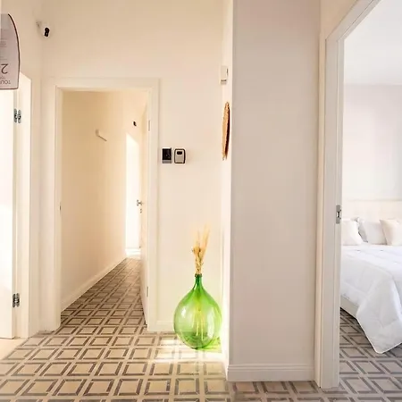 Hub 4 Aparthotel
